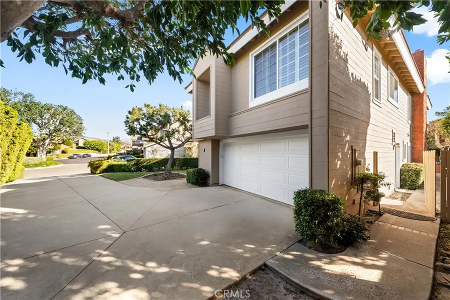 41 Hermosa, Irvine, CA 92620 - #2