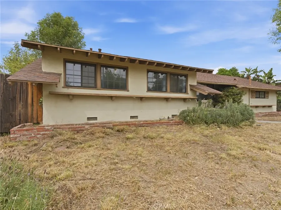 10127 Foothill Boulevard, Sylmar, CA 91342 - #2