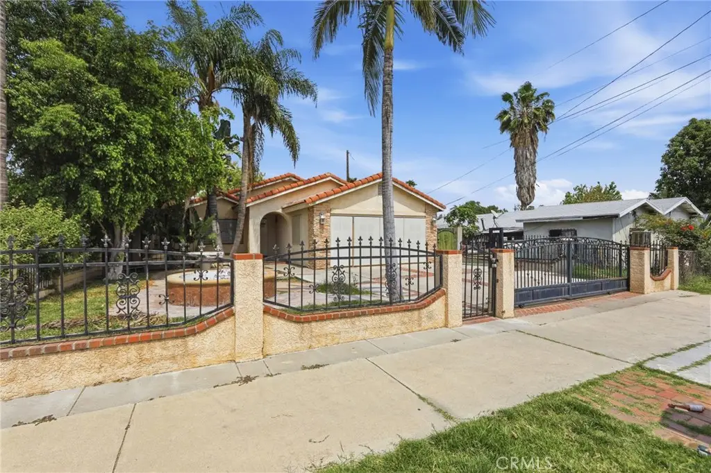 1380 W 7th, San Bernardino, CA 92411 - #1