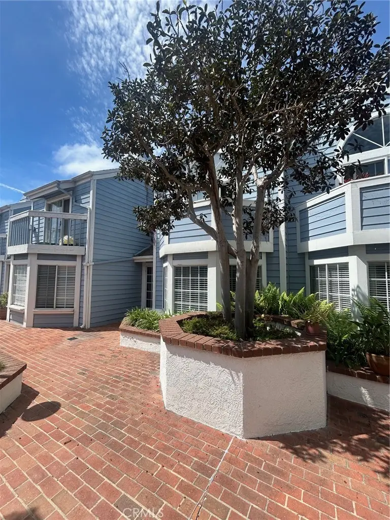315 N Winnipeg Place #I, Long Beach, CA 90814 - #3