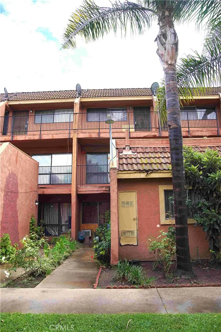 1021 W Bishop #212/I, Santa Ana, CA 92703 - #3