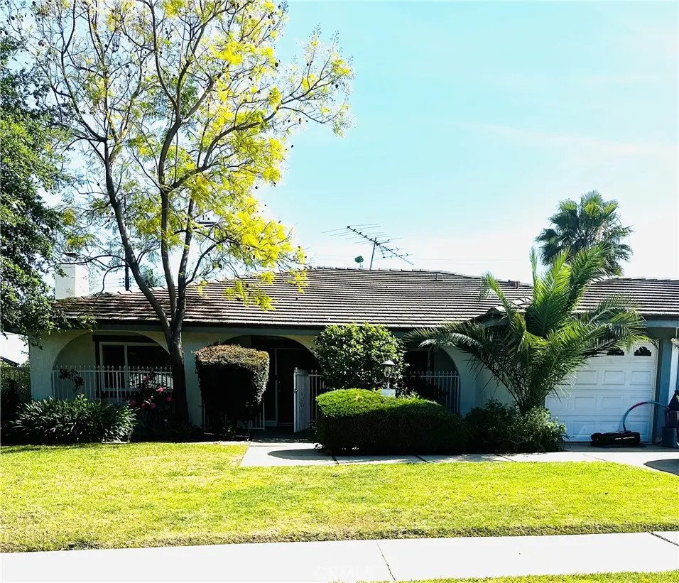 928 W Buffington, Upland, CA 91784 - #1