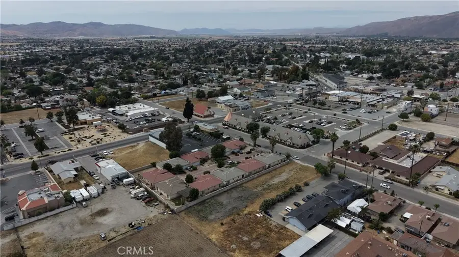 126 E 6th, San Jacinto, CA 92583 - #2