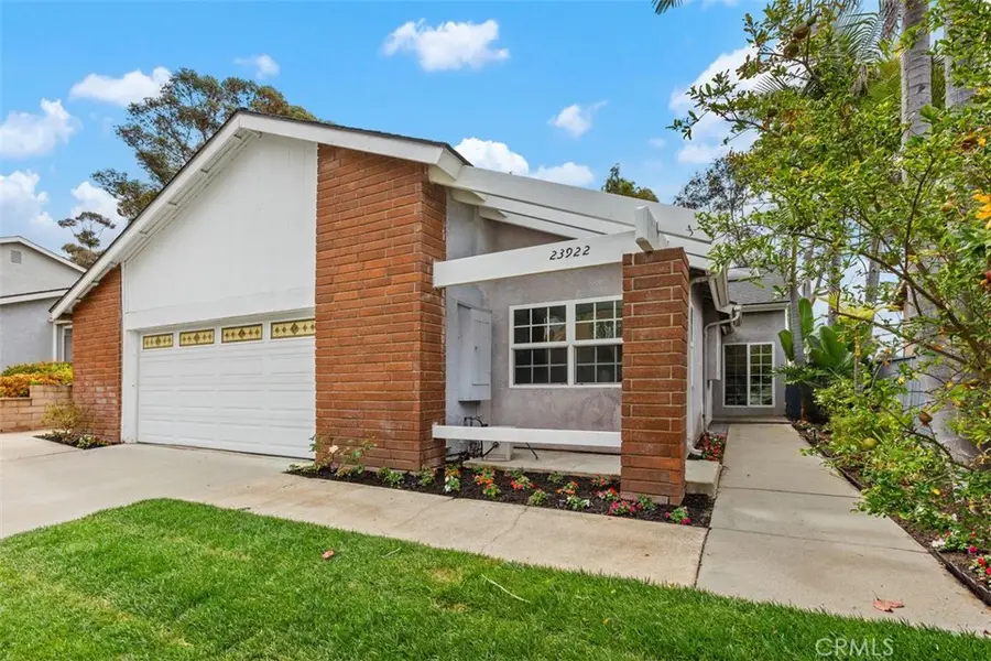 23922 Copenhagen, Mission Viejo, CA 92691 - #2