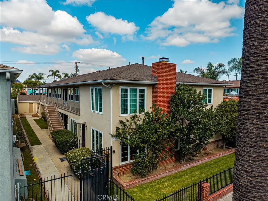 2045 Pine, Long Beach, CA 90806 - #2