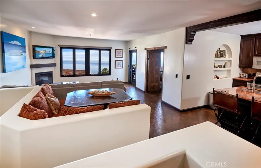 27 Camino De Flores, Avalon, CA 90704 - #3