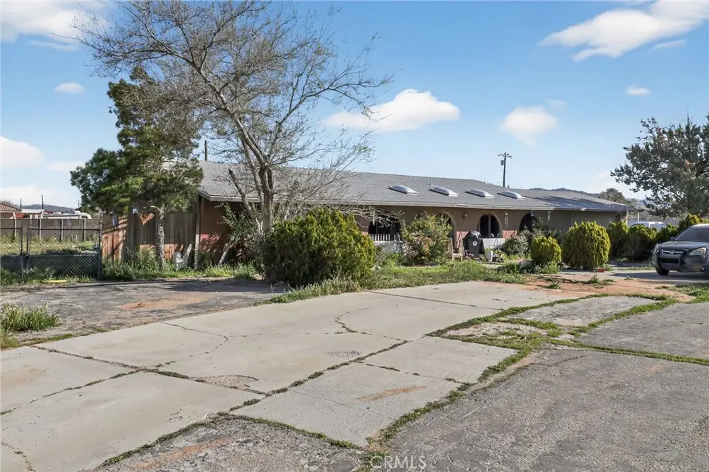 15190 Cheyenne, Apple Valley, CA 92307 - #1