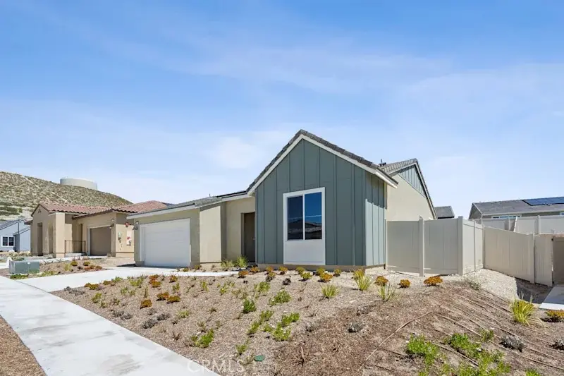 28916 Vertex Way, Santa Clarita, CA 91350 - #2