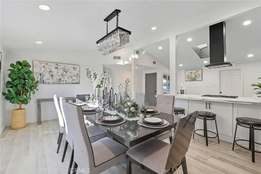 405 S Clara, Santa Ana, CA 92703 - #3