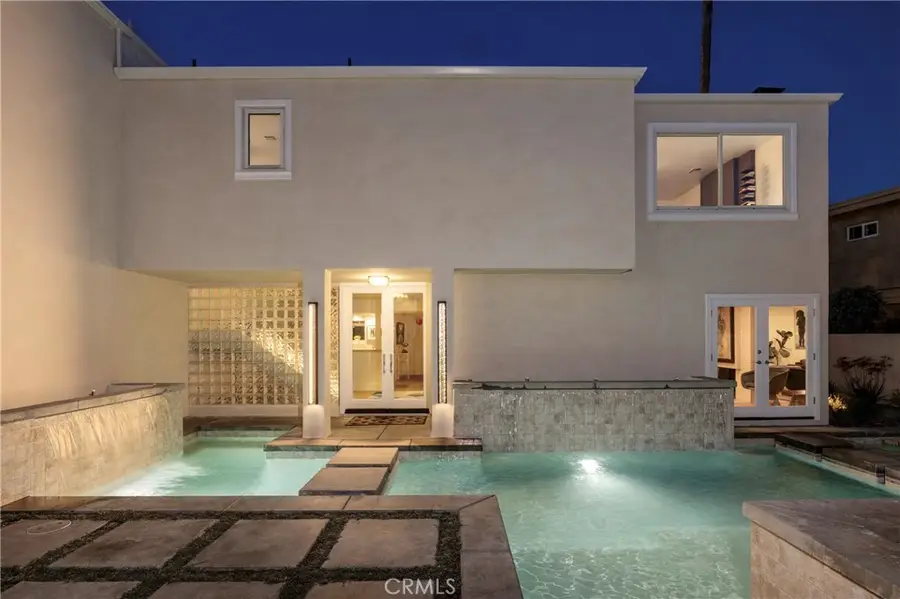 3242 Falkland, Huntington Beach, CA 92649 - #2