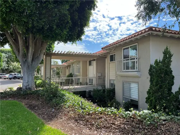 3273 San Amadeo #D, Laguna Woods, CA 92637