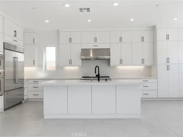 165 Apron, Irvine, CA 92618