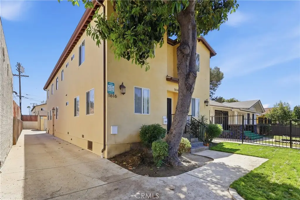 1614 W 39th Place, Los Angeles, CA 90062 - #1