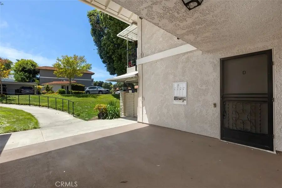 2182 Via Puerta #D, Laguna Woods, CA 92637 - #3