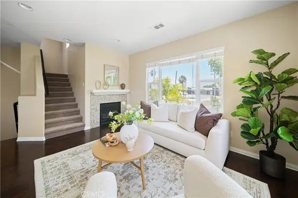 6168 Lincoln, Cypress, CA 90630