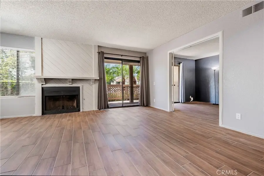 16581 Grunion #107, Huntington Beach, CA 92649 - #2