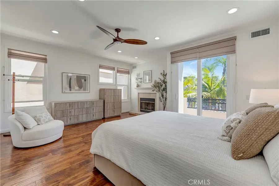 515 20th Street, Huntington Beach, CA 92648 - #3