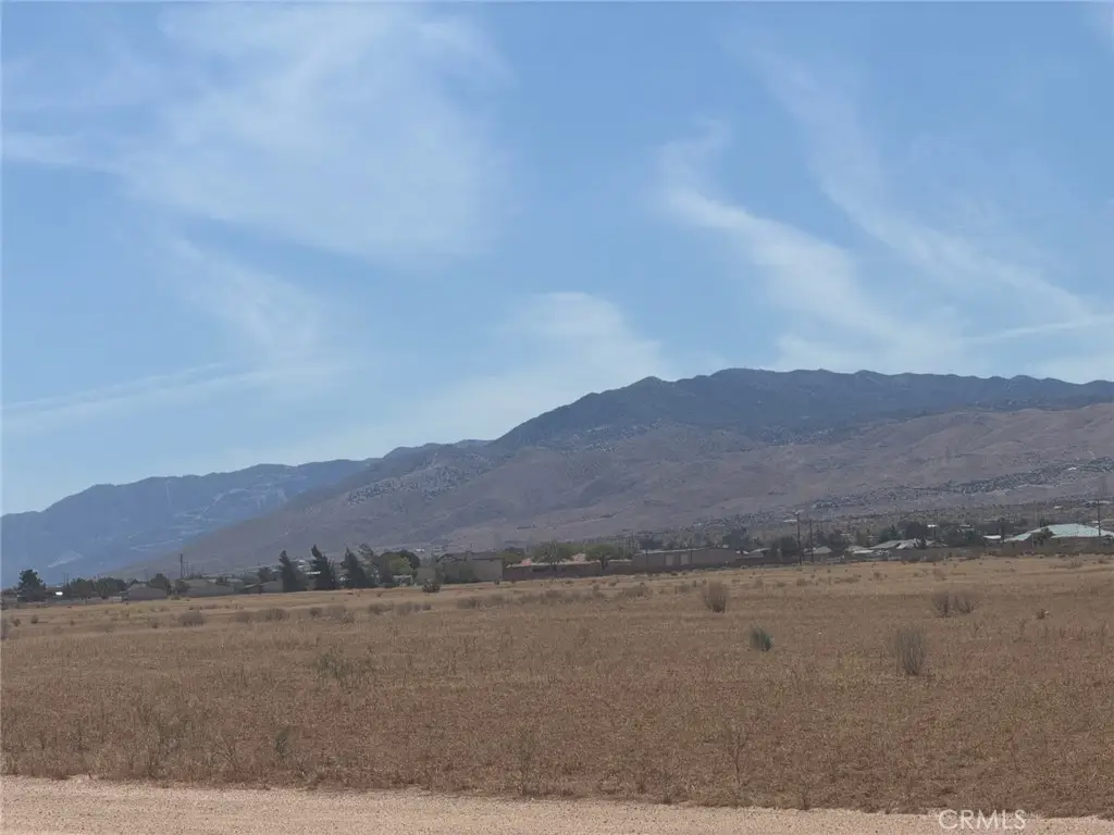 23023 Del Oro, Apple Valley, CA 92308 - #1