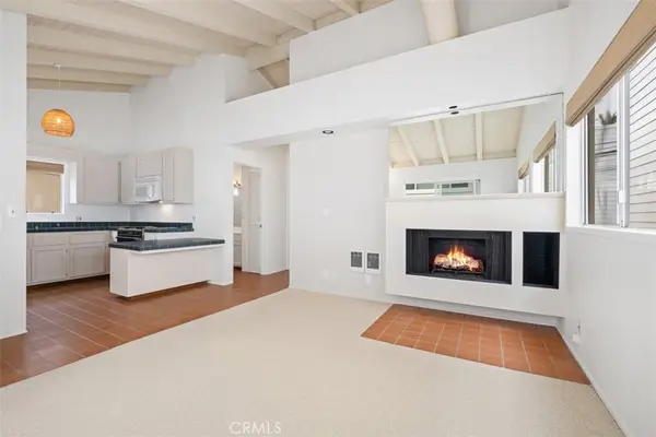 1/2 Marigold Avenue, Corona Del Mar, CA 92625
