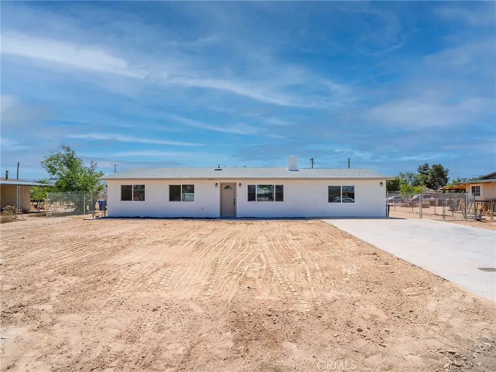 21865 Fox, Apple Valley, CA 92307 - #1