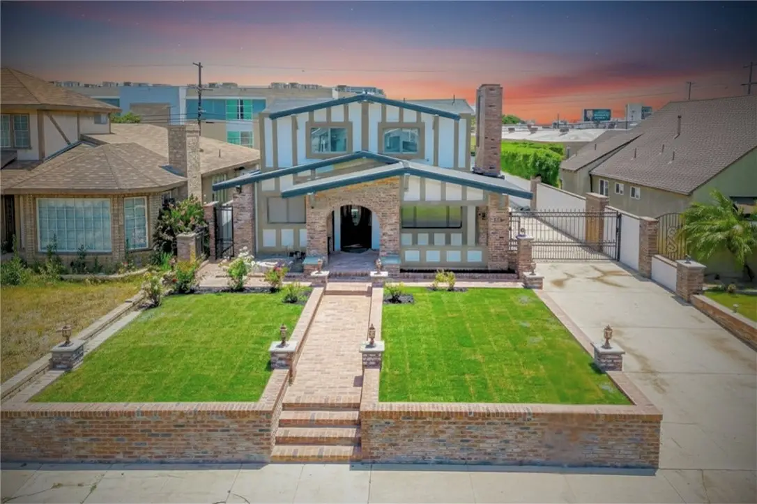 5334 S Victoria, Los Angeles, CA 90043 - #1