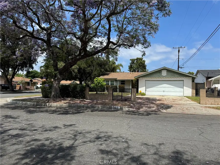 3621 W Crystal Ln., Santa Ana, CA 92704 - #2