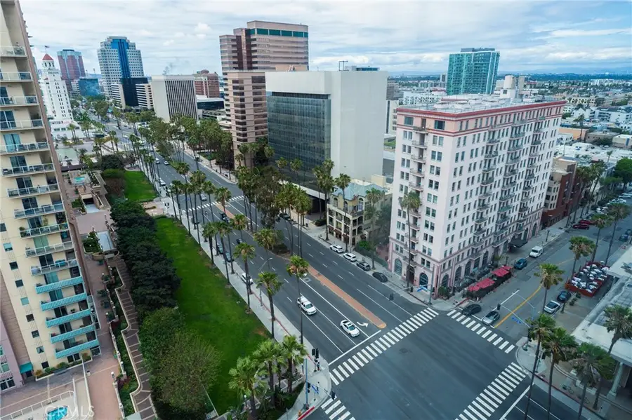 525 E Seaside #1802, Long Beach, CA 90802 - #3