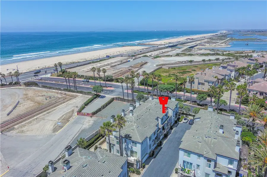 19261 Surfview, Huntington Beach, CA 92648 - #2