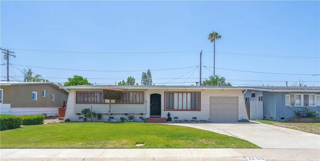 2200 E Blanchard, Anaheim, CA 92806 - #1