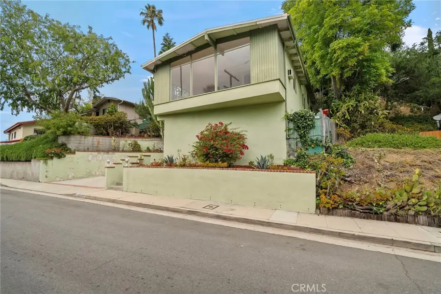 2677 Saxon, Los Angeles, CA 90065 - #3