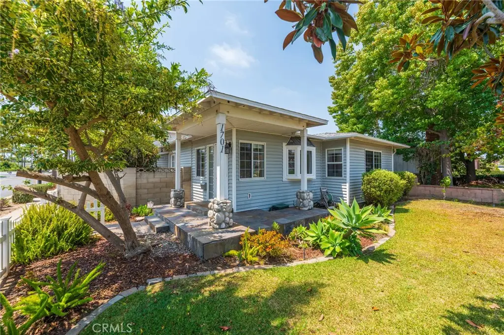 1701 Lake Street, Huntington Beach, CA 92648 - #1