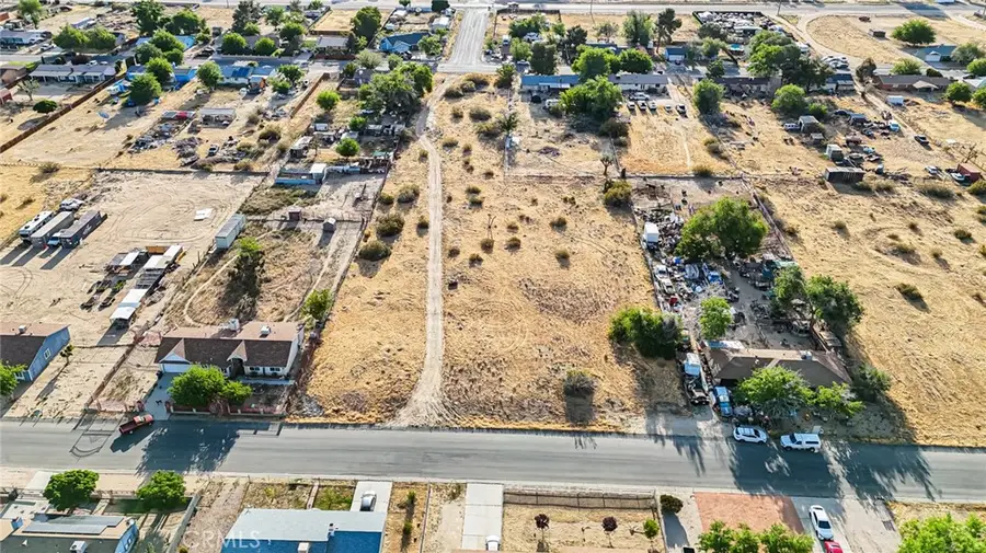 40592 168th Street E, Lake Los Angeles, CA 93535 - #3