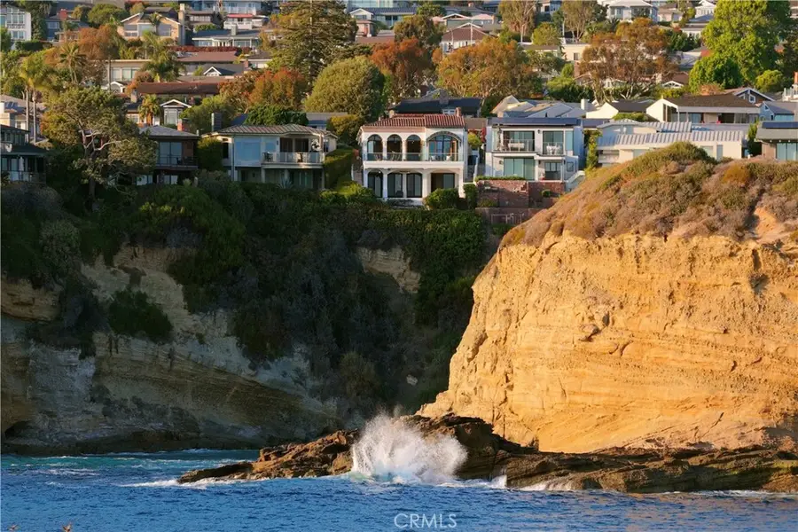 10 S La Senda, Laguna Beach, CA 92651 - #2