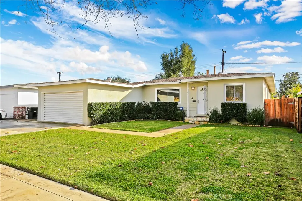 1200 W Sycamore, Orange, CA 92868 - #1