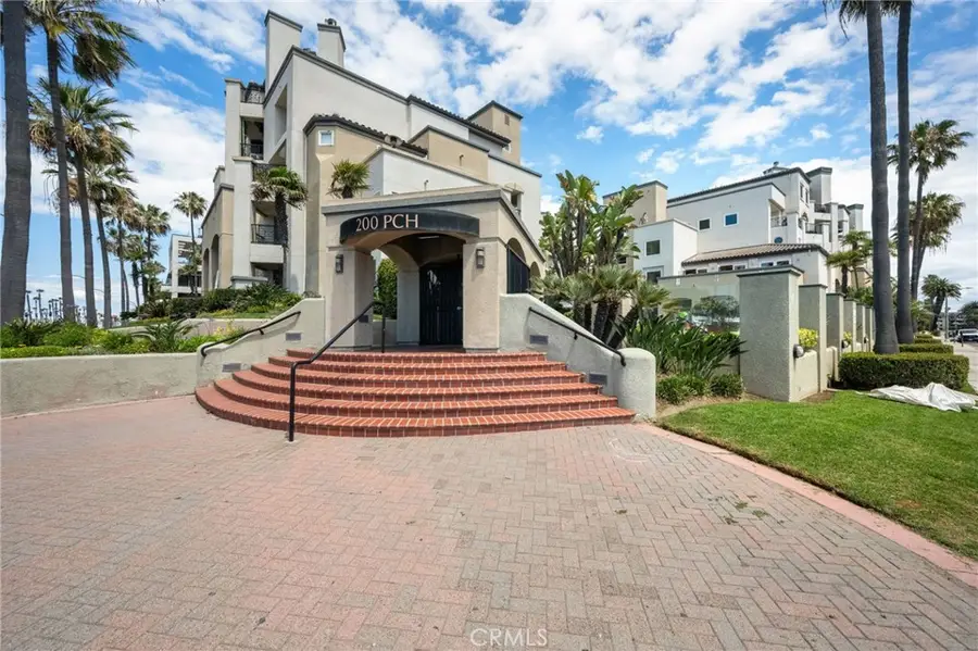 200 Pacific Coast #M-9, Huntington Beach, CA 92648 - #2