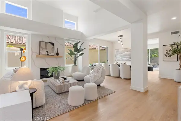 67 Pelican Court, Newport Beach, CA 92660