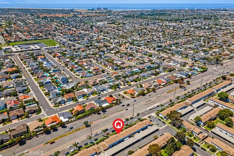 9675 Adams Avenue, Huntington Beach, CA 92646 - #2