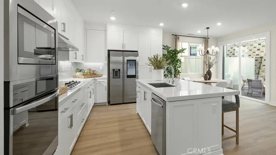 2038 Pyrenes Place, Santa Paula, CA 93060 - #2