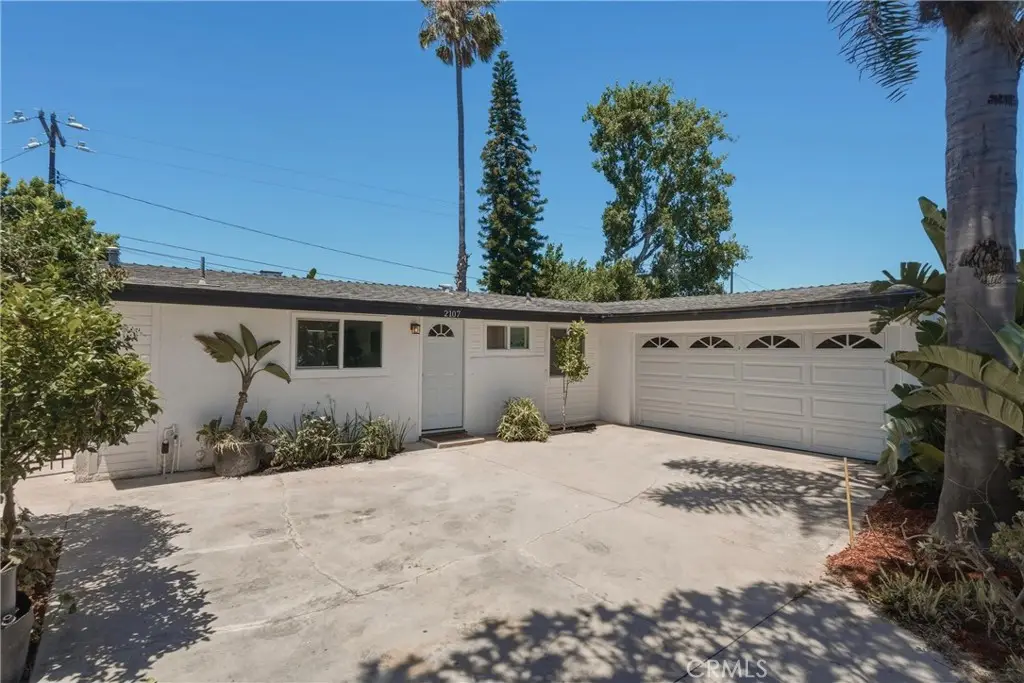 2107 Pomona, Costa Mesa, CA 92627 - #1