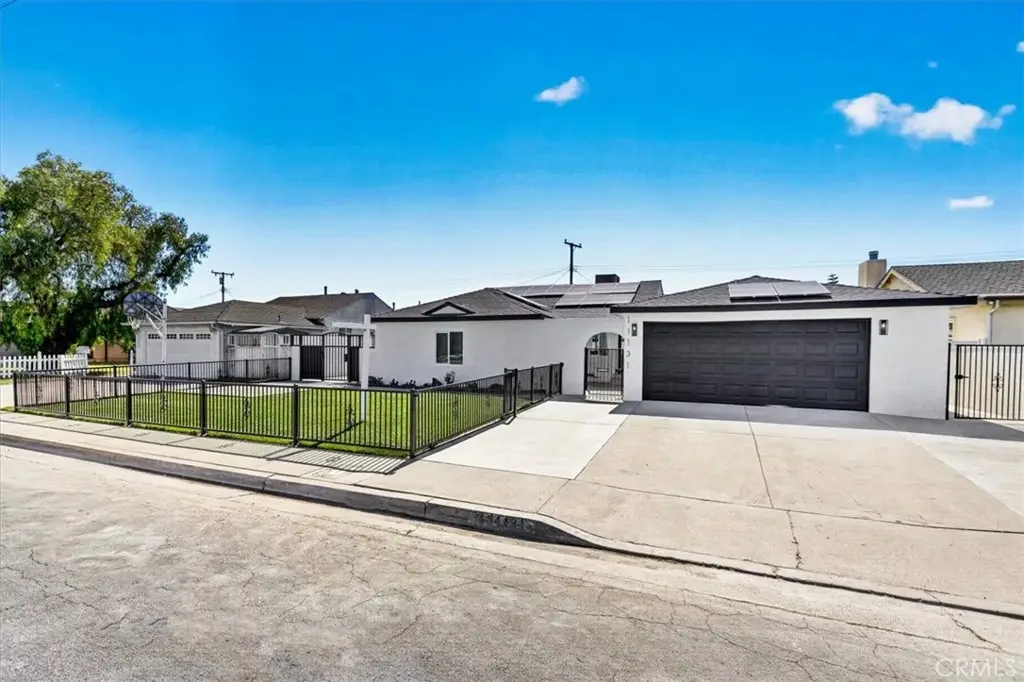 11131 Ticonderoga, Los Alamitos, CA 90720 - #1