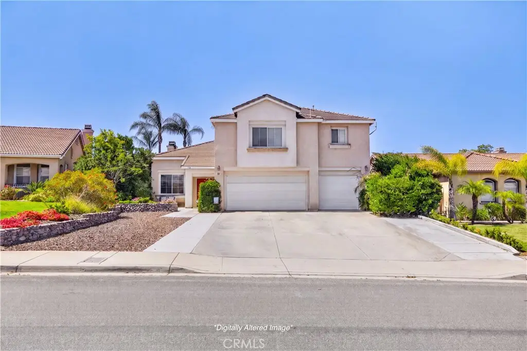 807 Lomond, Riverside, CA 92508 - #1