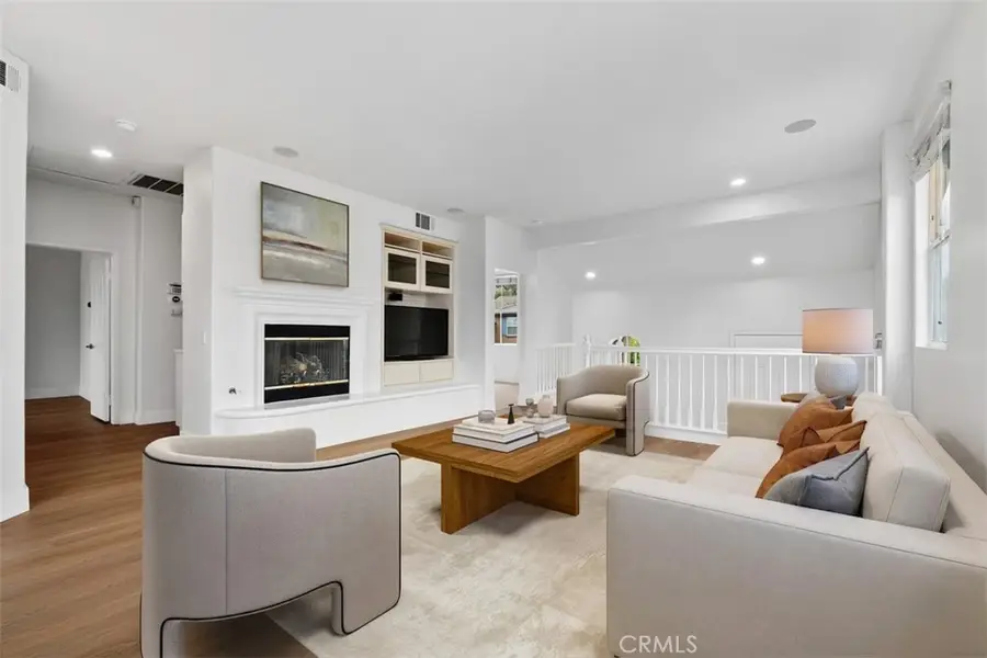 2302 N Chelsey Ct, Orange, CA 92867 - #2