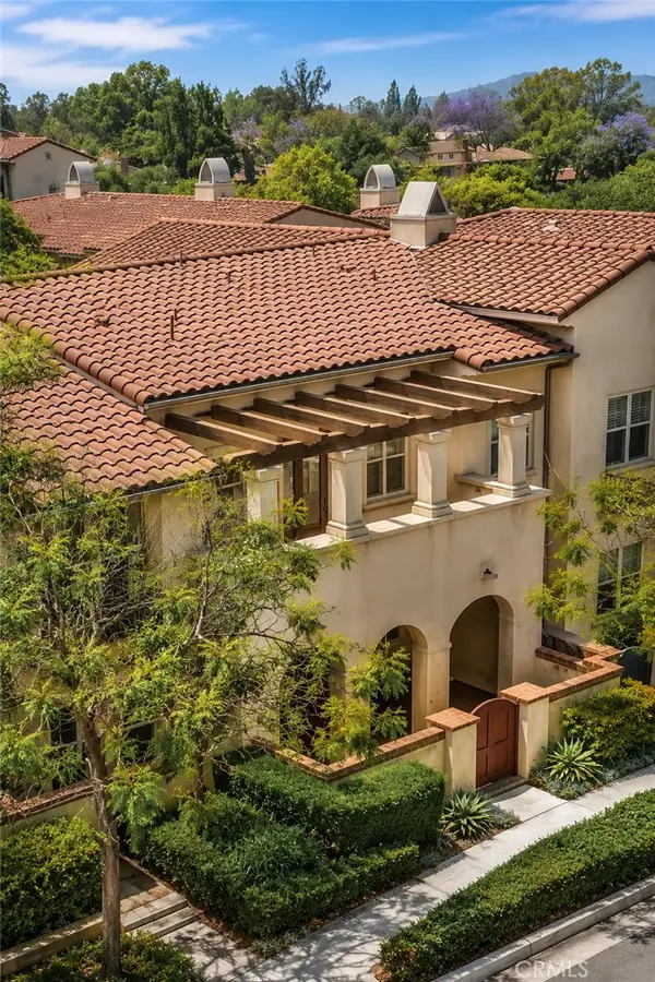 862 E Baseline, Claremont, CA 91711