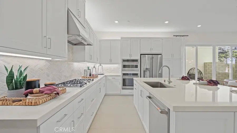 27320 Fox Den Place, Valencia, CA 91381 - #2
