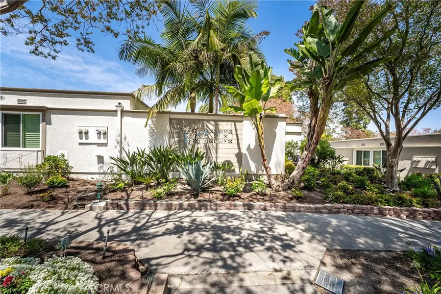 489 Calle Cadiz #D, Laguna Woods, CA 92637 - #2