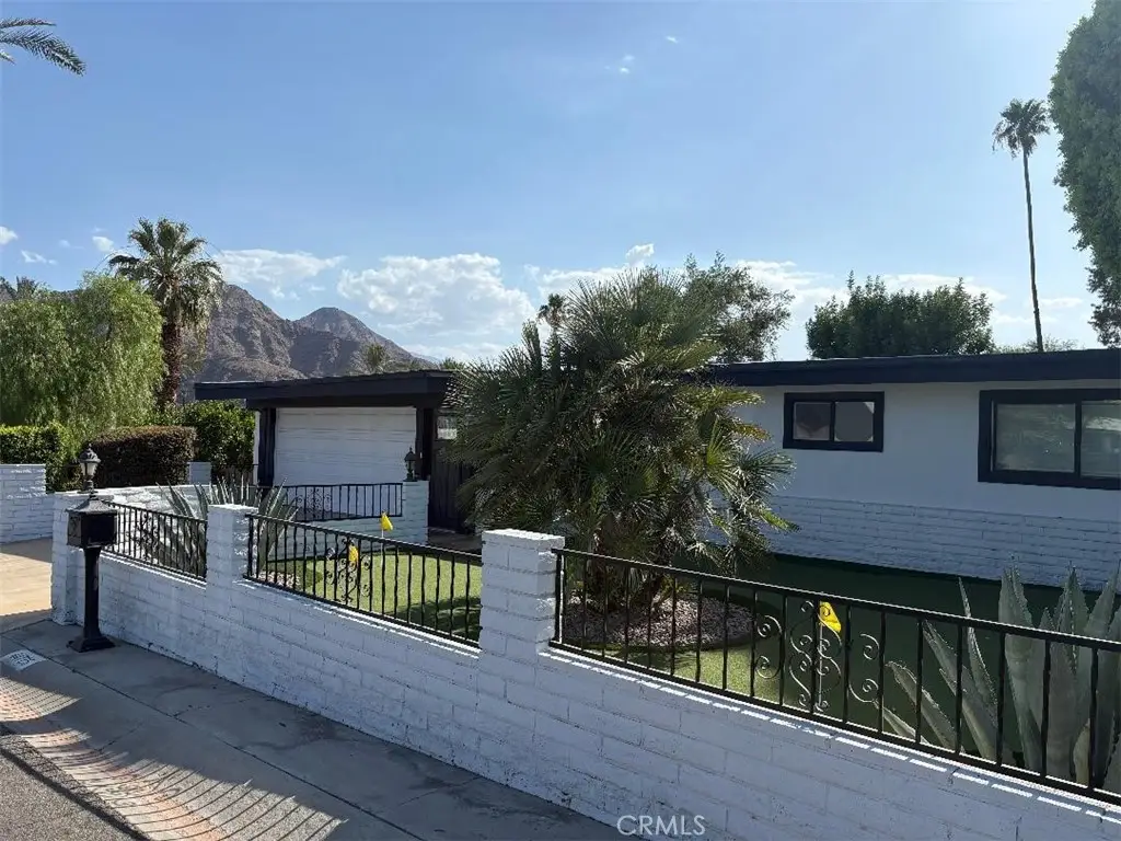44725 Dakota, Indian Wells, CA 92210 - #1