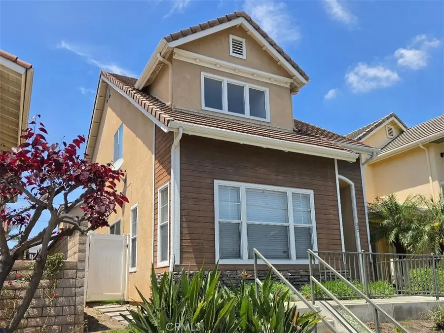 227 S Poplar, Brea, CA 92821 - #2