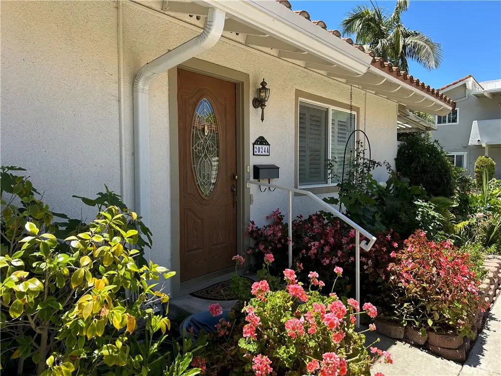 2024 Via Mariposa East #A, Laguna Woods, CA 92637 - #1