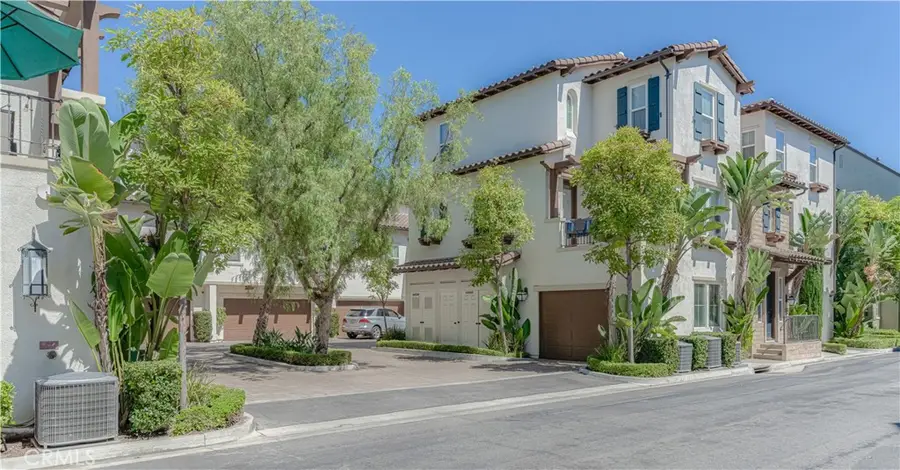 672 E Valencia #108, Anaheim, CA 92805 - #3