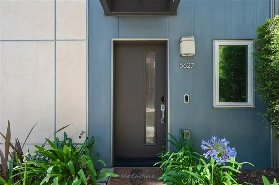 5627 W Observation Lane, Los Angeles, CA 90028 - #2
